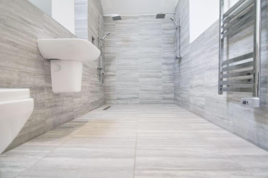 Hoxne Cottages - Rose Cottage With Private Hot Tub ヨーク エクステリア 写真